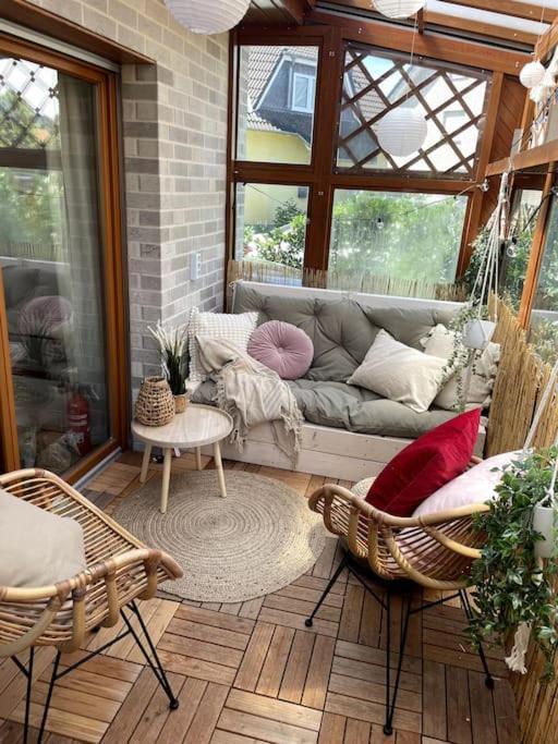 Cozy Wilkipartment Bis 4 Pers - Hund - Netflix - Wlan - Wintergarten - Coffeebar - Popcorn Verl Eksteriør bilde